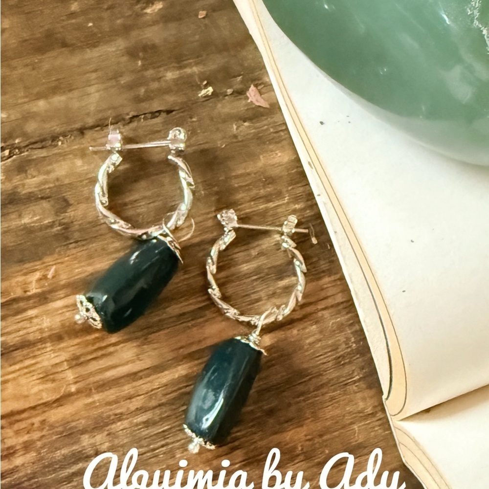 Dark green agate silver dangle drop earrings/Manifesting abundance